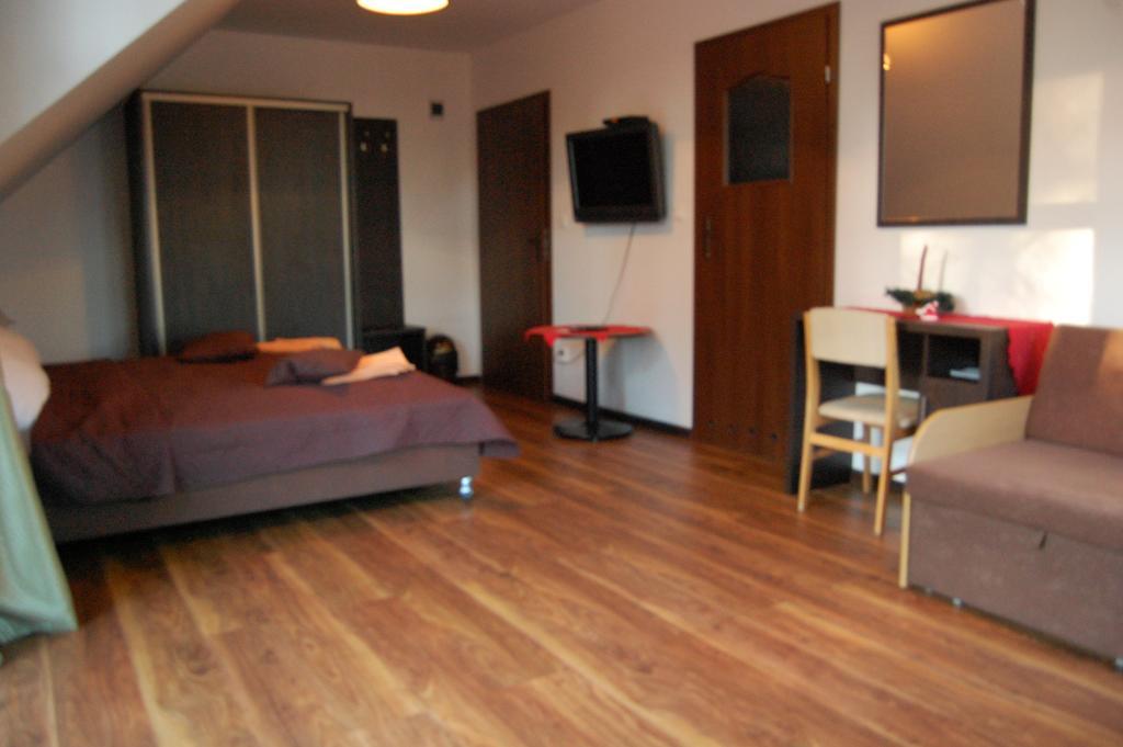 Rezydencja Nad Wigrami Standard & Comfort Rooms Gawrych Ruda Bilik gambar